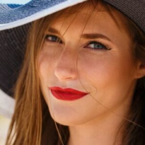 Truques para destacar os lábios no verão