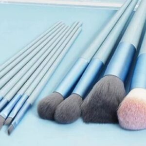 Review Honesto: Kit 13 Pincéis de Maquiagem Contorno Kabuki Profissional Vale a Pena?